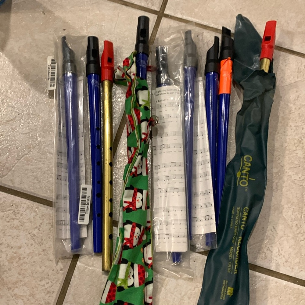 Tin whistles